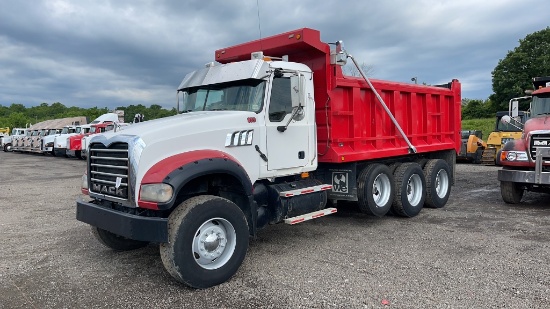 2007 MACK TRI AXLE DUMP TRUCK