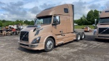 2018 VOLVO VNL64T670 TANDEM AXLE ROAD TRACTOR