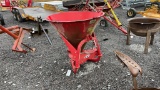 THE HOLLOW 3PT HITCH FERTILIZER SPREADER