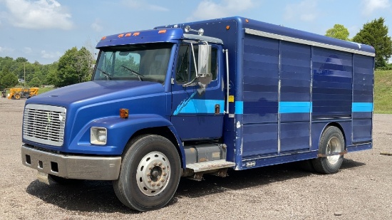 2001 FREIGHTLINER FL60 BEVERAGE TRUCK