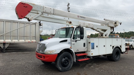 2006 INTERNATIONAL 4300 BUCKET TRUCK