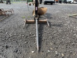 3PT HITCH BALE SPEAR