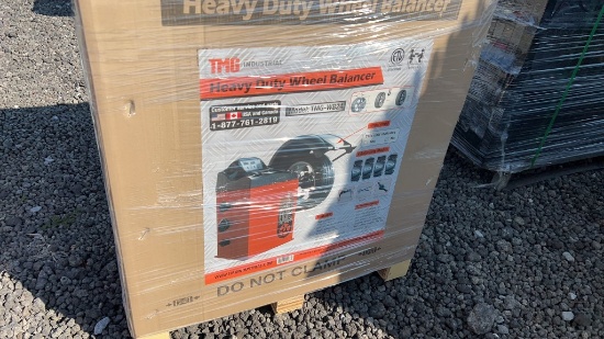 UNUSED TMG HEAVY DUTY WHEEL BALANCER