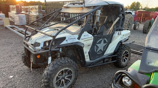 2015 CAN-AM 1000 COMMANDER SIDE BY SIDE