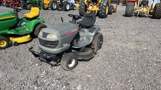 CRAFTSMAN LT2000 RIDING LAWN MOWER