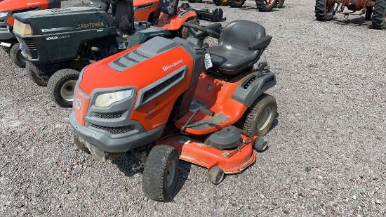 HYSQVARNA YTH24K48 RIDING MOWER