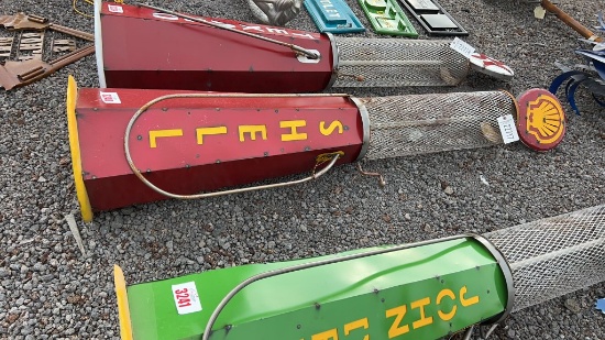 METAL YARD ART SHELL GAS PUMP
