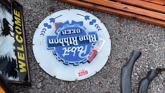 METAL WALL ART PABST BLUE RIBBON BEER SIGN