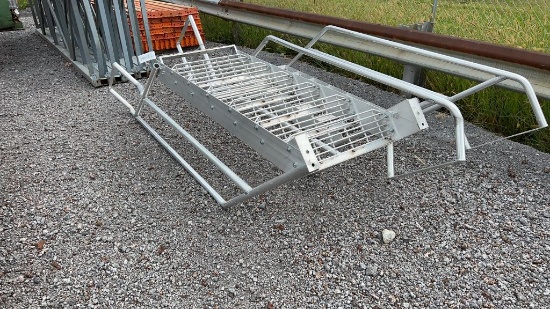 QTY 2) ALLUMINIUM STAIRS