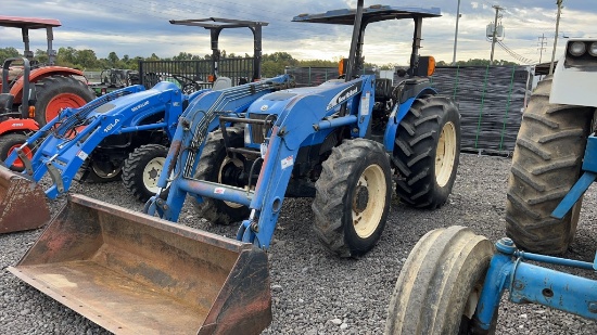 NEW HOLLAND TN75A TRACTOR