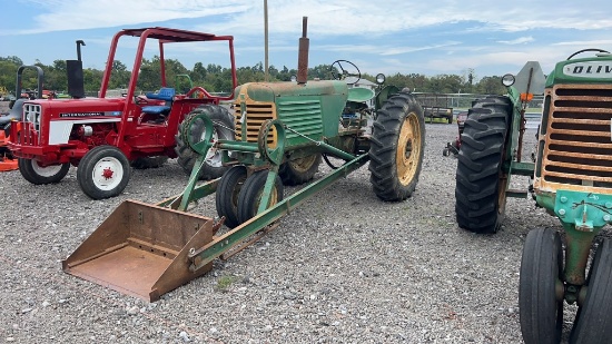 OLIVER SUPER 77 TRACTOR