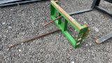 JOHN DEERE STYLE BALE SPEAR