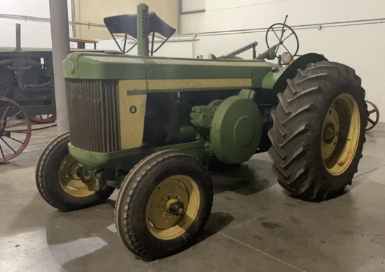 1951 JOHN DEERE R TRACTOR