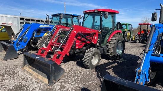 MAHINDRA 2555 TRACTOR