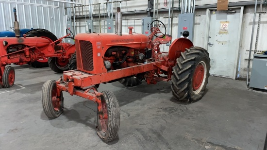 ALLIS CHALMERS WD45 TRACTOR