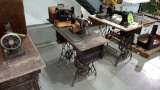 QTY 2) ANTIQUE SINGER SEWING MACHINES
