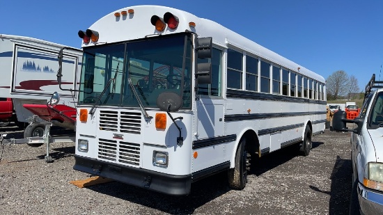 '07 THOMAS SCHOOL BUS COVERTED TO MOTOR HOME