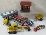 Vintage tin toys, house trailer, boat, car