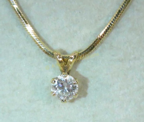 14kt yellow gold chain & .5ctw diamond pendant