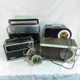 4 Radios & 2 Small Clocks