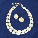 Mother of pearl necklace & earring demi-parure