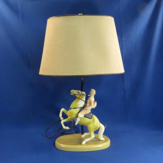 Hartland Annie Oakley lamp with original shade