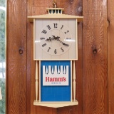 Vintage Hamm's beer lighted clock - light & clock work