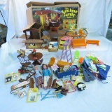 Vintage Sunshine Family home, 2 dolls and access