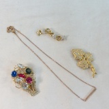 18 Assorted Large Lot Of Costume Jewelry Pins : Austria Enameled,  Telephone, Heart, Angel, Pickle, Auction