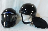 2 motorcycle helmets 1 Harley - size L