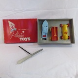 Vintage Knickerbocker plastic toys and spinner
