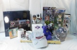 Sports collectibles Bobbleheads & misc