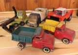 5 Vintage Tonka trucks