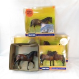 5 Breyer Horses with boxes, El Pastor, Paso Fino