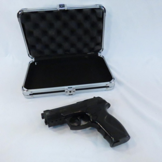 Crosman 6mm B Pistol in Case