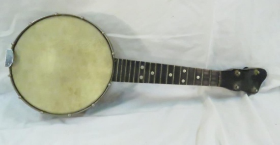 Vintage Banjo Ukulele U-King - no strings