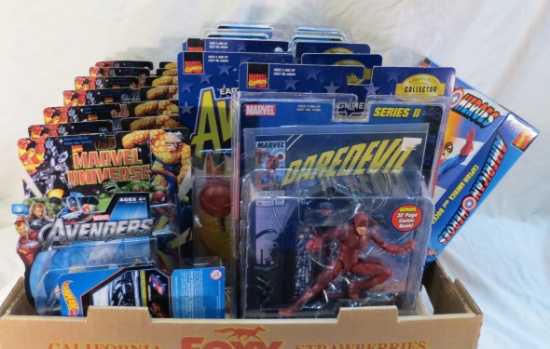 Marvel Universe, Avengers, Legends Action Figures