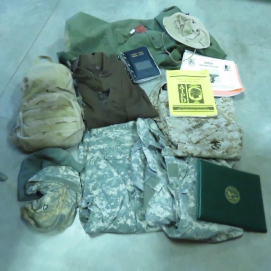 MN National Guard Iraqi duffle bag and gear