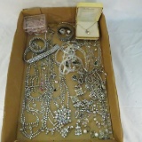 Vintage rhinestone jewelry, Weiss brooch