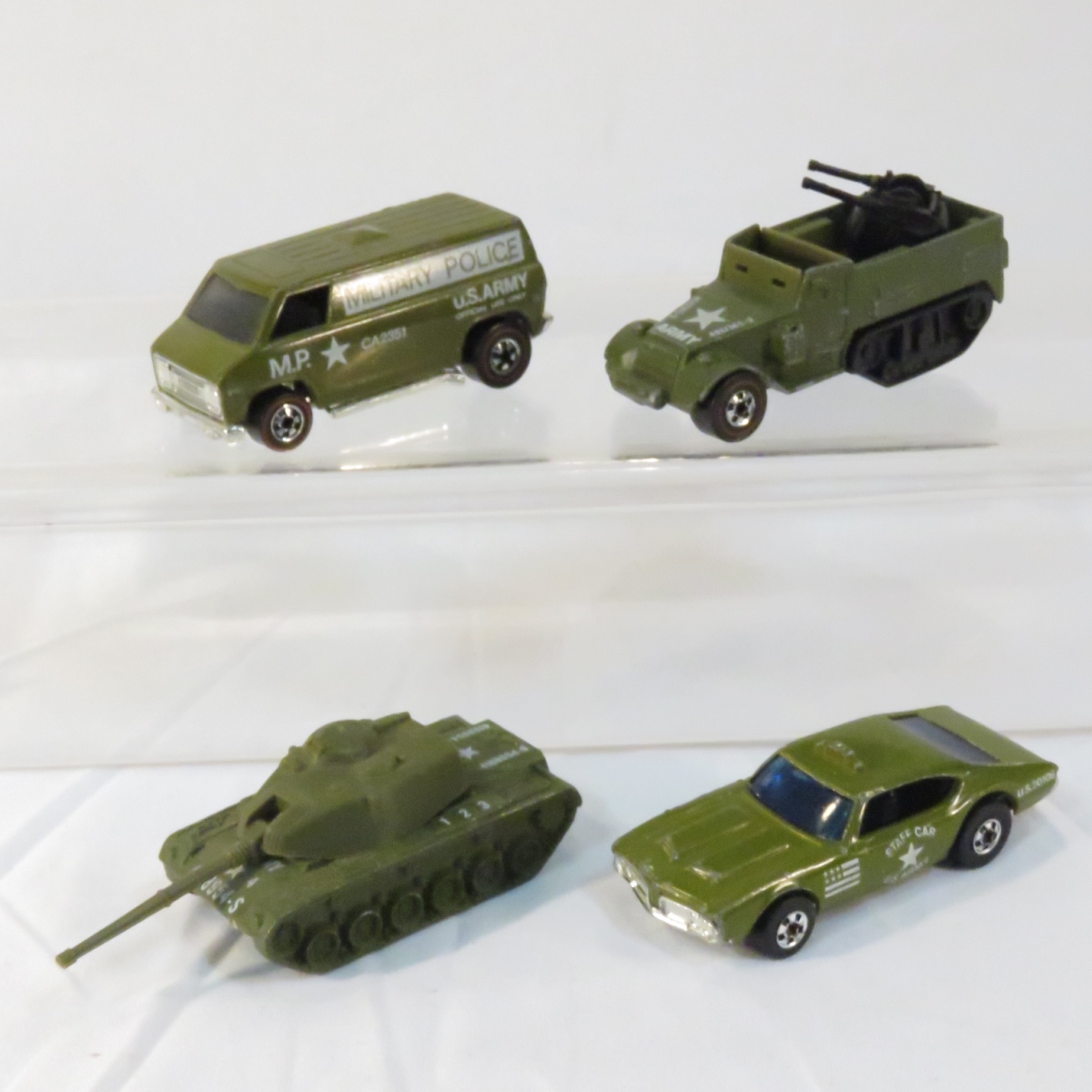Hot wheels cheap army staff car