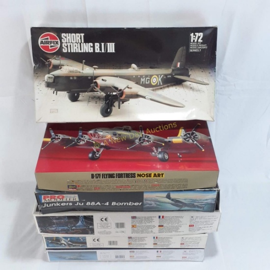 Set of 6 Model Airplanes WWII