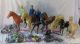 Marx action figures and horses, some accessories