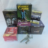 6 Horror Action Figures & Model Kits - 4 sealed