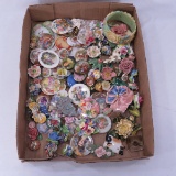 Vintage brooches and pins, painted & floral