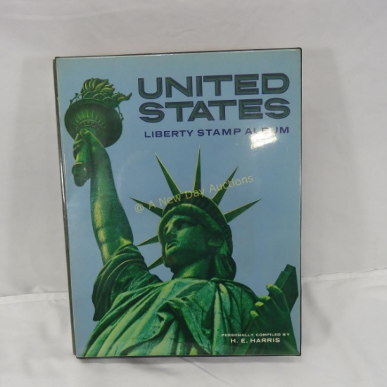 US Liberty Stamp album with stamps 1893-1981