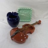 Red Wing Violin, apple &  Mt. Rushmore ashtray