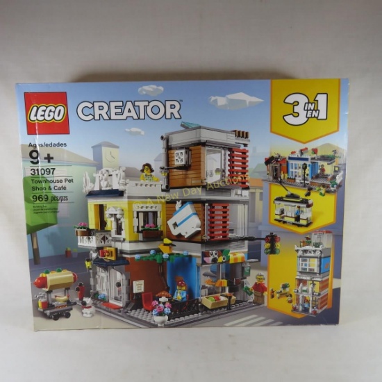 New Lego Townhouse Pet Shop & Cafe 31097