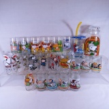 Snoopy Peanuts Charlie Brown Collector Glasses