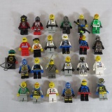 25 Vintage Lego Minifigures Space & More