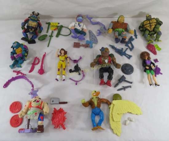 10 TMNT Action Figures with Accessories